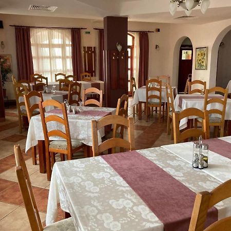 Vila Boema Marghita Εξωτερικό φωτογραφία