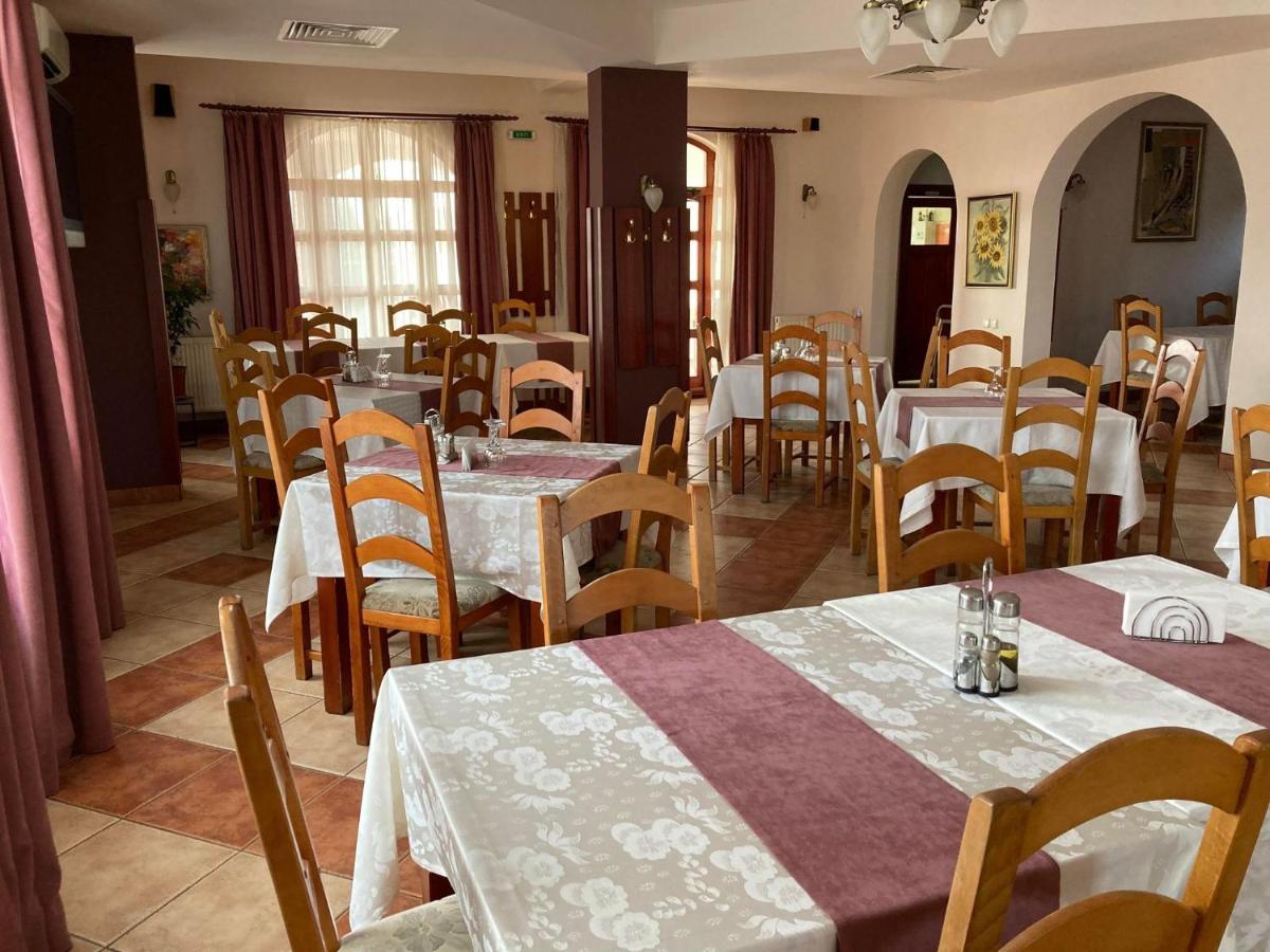 Vila Boema Marghita Εξωτερικό φωτογραφία